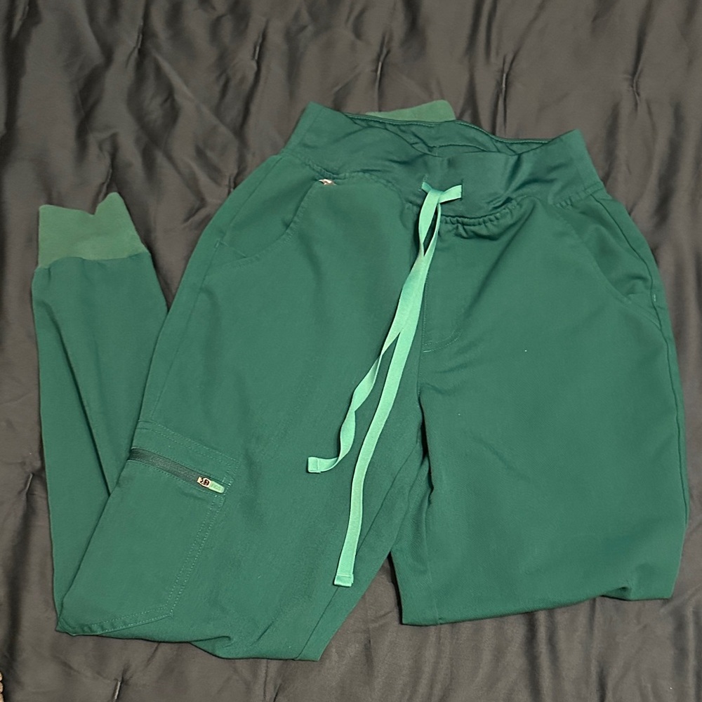Figs Hunter Green Technical Jogger Pants